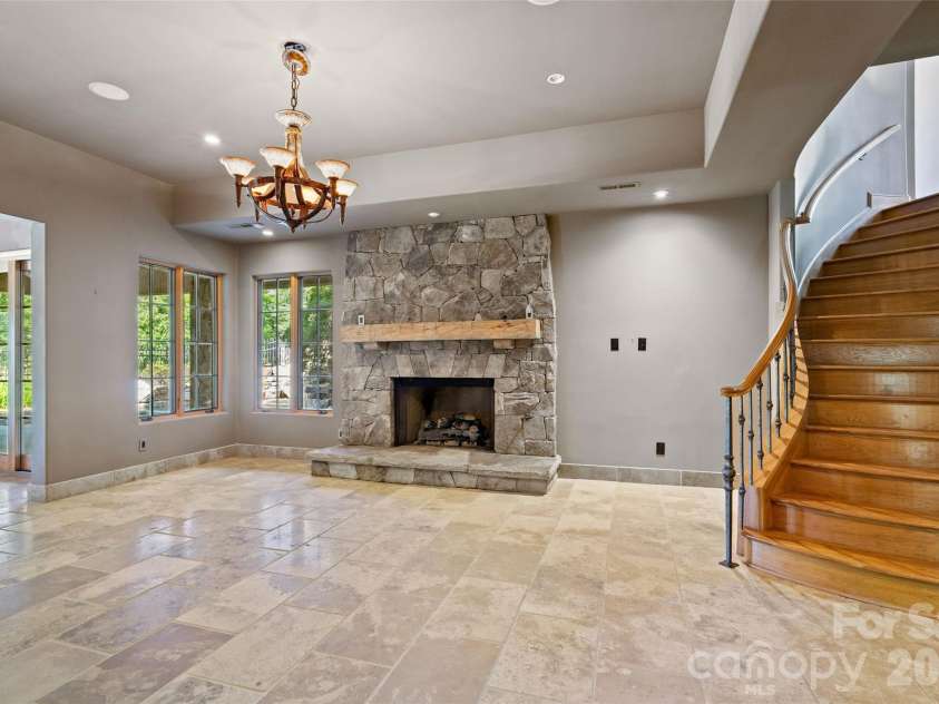408 Oakmont Lane, Waxhaw, NC 28173.  MLS# CAR4430595, YatesRealty ID 54243. 