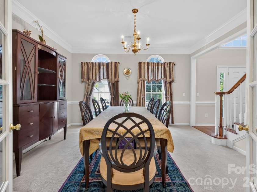 2502 Sandy Ridge Lane, Matthews, NC 28105.  MLS# CAR4430552, YatesRealty ID 54246. 