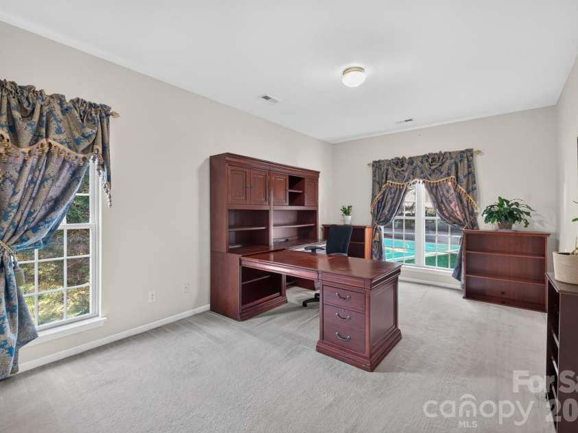2502 Sandy Ridge Lane, Matthews, NC 28105.  MLS# CAR4430552, YatesRealty ID 54246. 