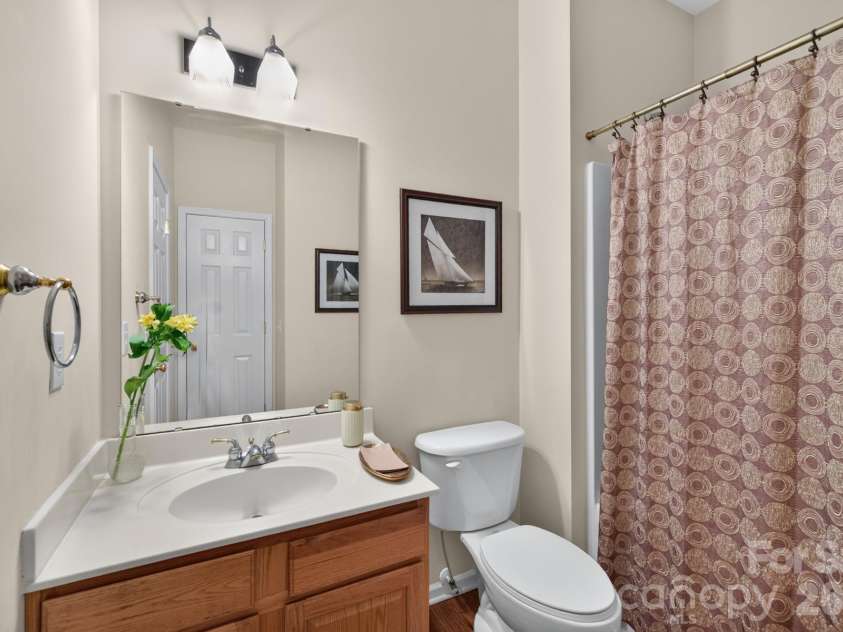 2502 Sandy Ridge Lane, Matthews, NC 28105.  MLS# CAR4430552, YatesRealty ID 54246. 