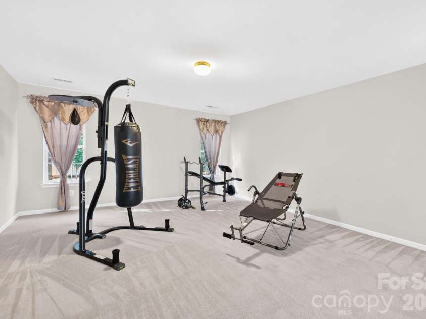 2502 Sandy Ridge Lane, Matthews, NC 28105.  MLS# CAR4430552, YatesRealty ID 54246. 