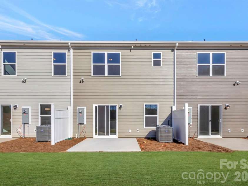 401 Hendley Drive, York, SC 29745.  MLS# CAR4333028, YatesRealty ID 5425. Rear exterior