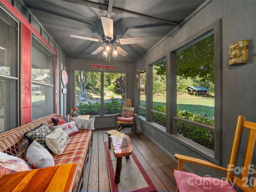 28 Froggy Bottom Trail, Canton, NC 28716.  MLS# CAR4429892, YatesRealty ID 54250. 