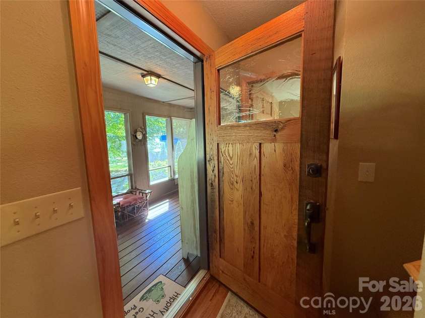 28 Froggy Bottom Trail, Canton, NC 28716.  MLS# CAR4429892, YatesRealty ID 54250. 