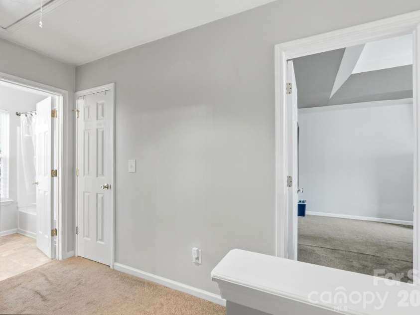 623 Finborough Court, Charlotte, NC 28214.  MLS# CAR4430709, YatesRealty ID 54254. 