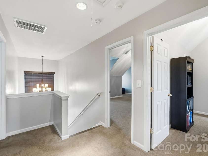 623 Finborough Court, Charlotte, NC 28214.  MLS# CAR4430709, YatesRealty ID 54254. 