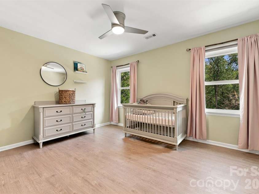 7122 Rothmore Street, Charlotte, NC 28215.  MLS# CAR4430685, YatesRealty ID 54257. Bed #2 on upper