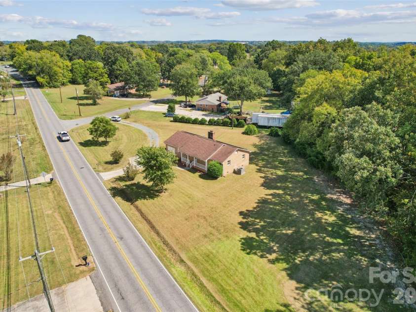 5560 Roberta Road, Harris, NC 28075.  MLS# CAR4430560, YatesRealty ID 54258. 