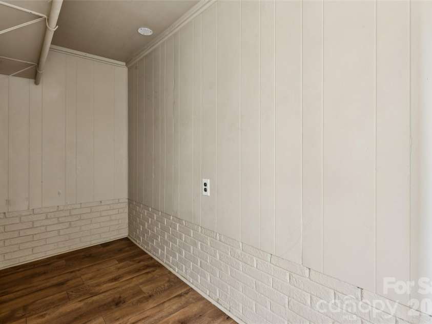 5560 Roberta Road, Harris, NC 28075.  MLS# CAR4430560, YatesRealty ID 54258. 