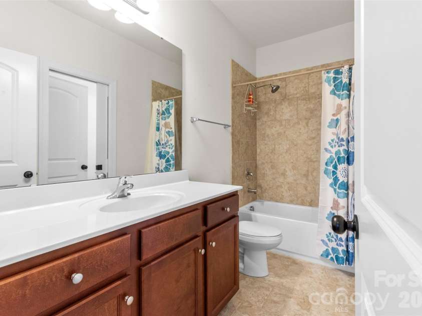 1105 Mantell Road, Lancaster, SC 29720.  MLS# CAR4356208, YatesRealty ID 5426. 