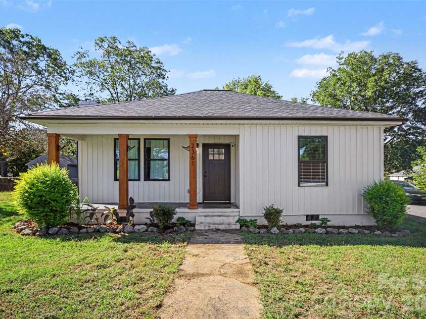 2361 Myrtle Avenue, Gastonia, NC 28052.  MLS# CAR4430220, YatesRealty ID 54263. 