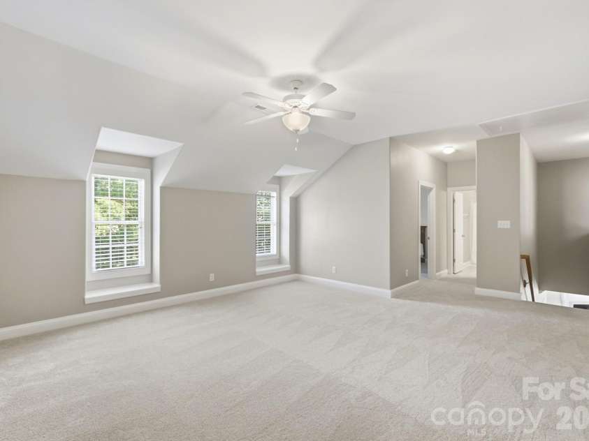 8101 Prescot Glen Parkway, Waxhaw, NC 28173.  MLS# CAR4429946, YatesRealty ID 54264. 