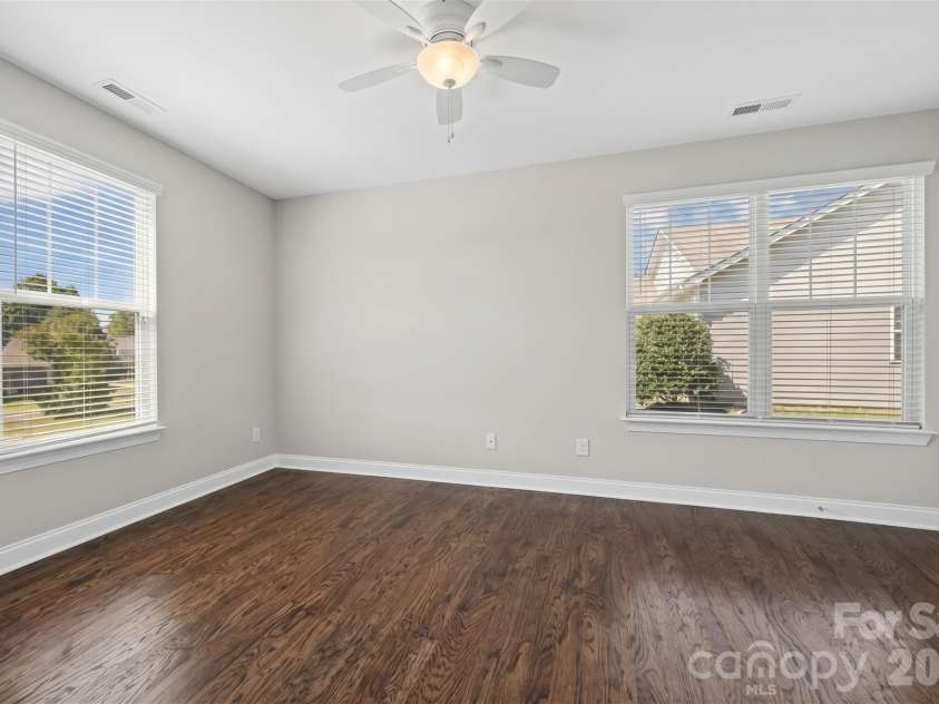 17015 Challory Glen Way, Charlotte, NC 28278.  MLS# CAR4429869, YatesRealty ID 54266. Front bedroom