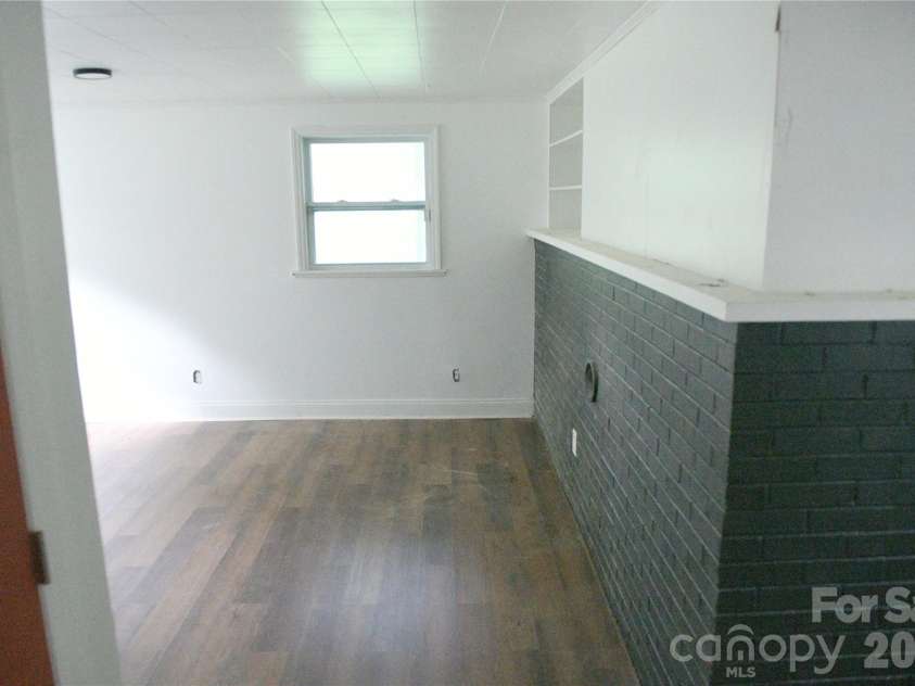 1605 4th Avenue, Gastonia, NC 28052.  MLS# CAR4429758, YatesRealty ID 54268. 
