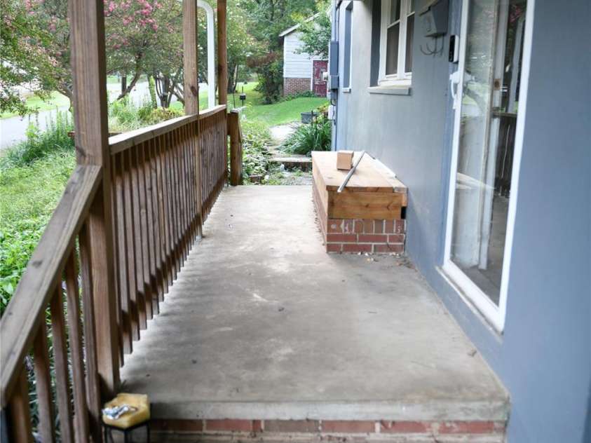 1605 4th Avenue, Gastonia, NC 28052.  MLS# CAR4429758, YatesRealty ID 54268. 