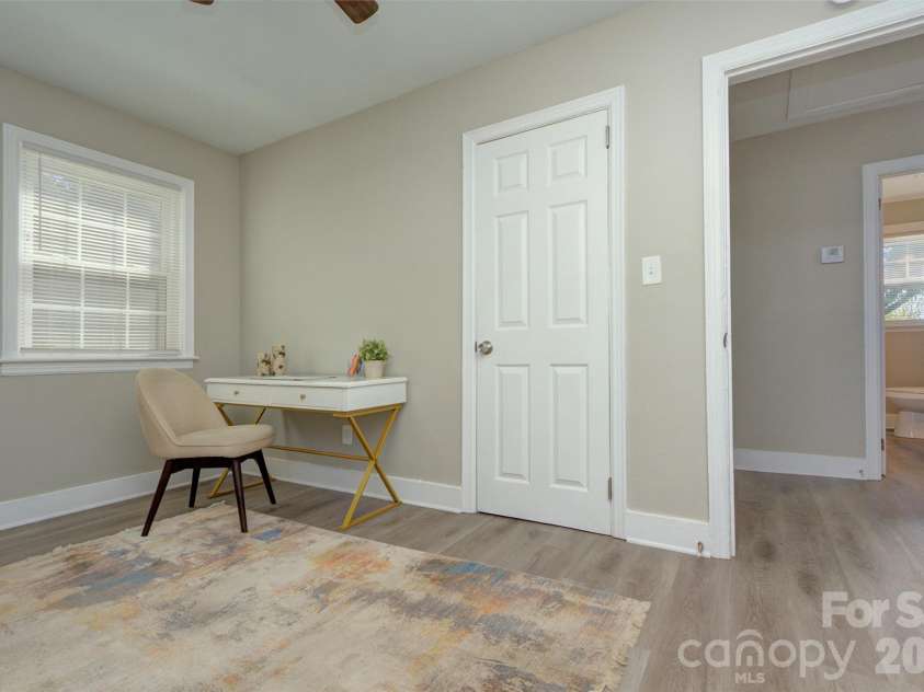 1226 Weldon Avenue, Charlotte, NC 28205.  MLS# CAR4429843, YatesRealty ID 54269. 