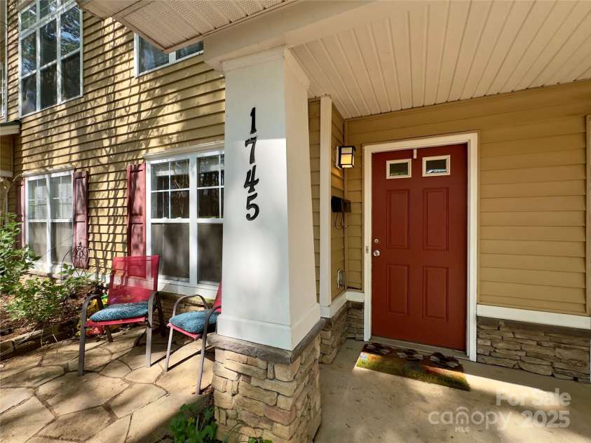 1745 Matheson Avenue, Charlotte, NC 28205.  MLS# CAR4245142, YatesRealty ID 5427. 