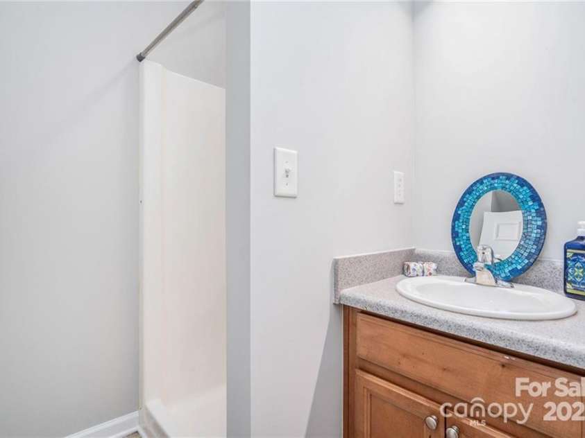 1745 Matheson Avenue, Charlotte, NC 28205.  MLS# CAR4245142, YatesRealty ID 5427. 