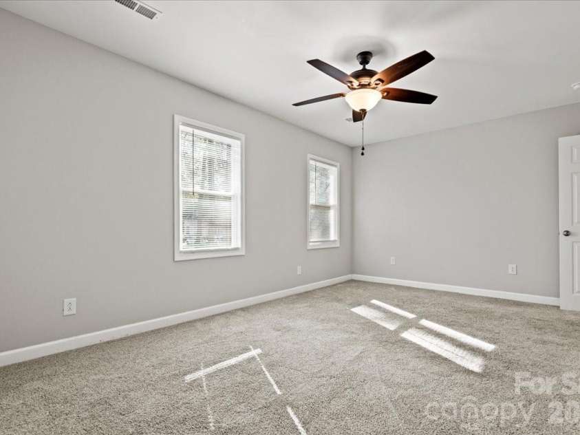 305 Virginia Avenue, Cheraw, SC 29520.  MLS# CAR4327666, YatesRealty ID 5427. 