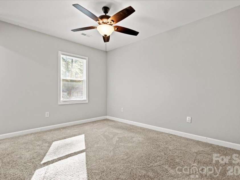 305 Virginia Avenue, Cheraw, SC 29520.  MLS# CAR4327666, YatesRealty ID 5427. 