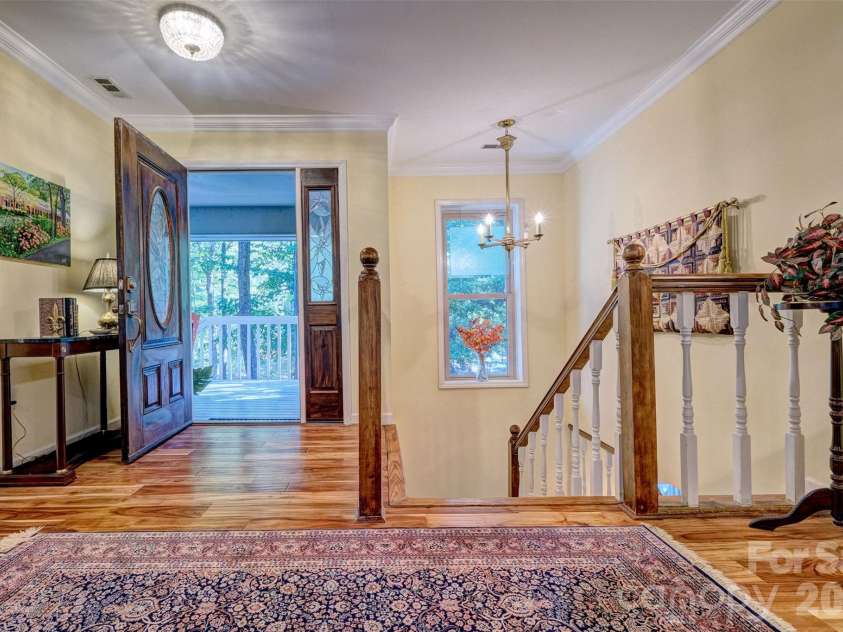 70 Honeysuckle Woods, Lake Wylie, SC 29710.  MLS# CAR4429713, YatesRealty ID 54270. 