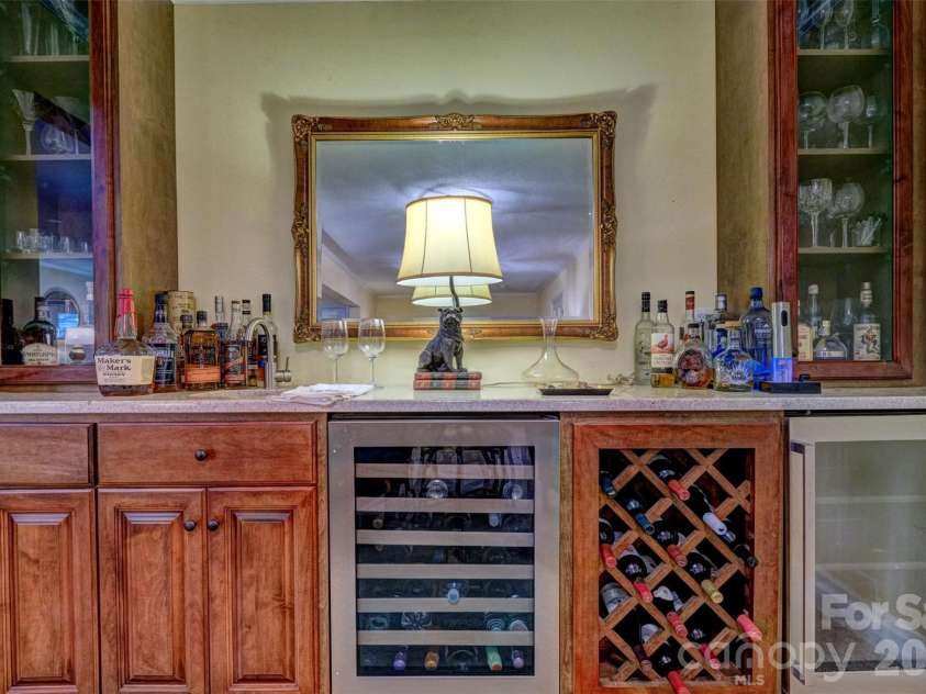 70 Honeysuckle Woods, Lake Wylie, SC 29710.  MLS# CAR4429713, YatesRealty ID 54270. 