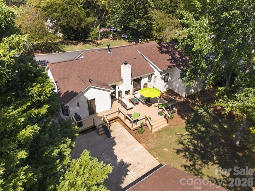 2021 Lynbridge Drive, Charlotte, NC 28270.  MLS# CAR4429842, YatesRealty ID 54271. Backyard