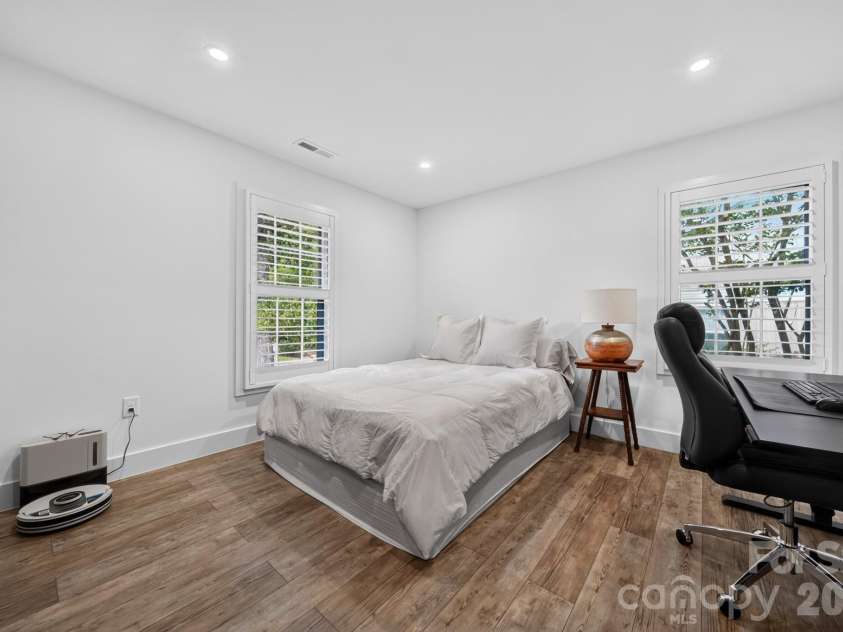 2021 Lynbridge Drive, Charlotte, NC 28270.  MLS# CAR4429842, YatesRealty ID 54271. Bedroom 3