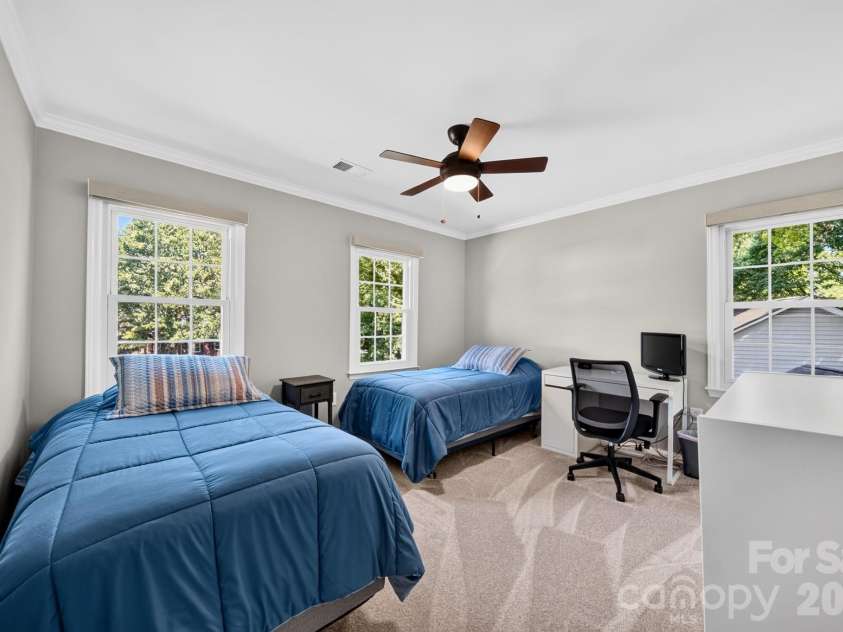 734 Stratford Woods Road, Matthews, NC 28105.  MLS# CAR4429636, YatesRealty ID 54272. 