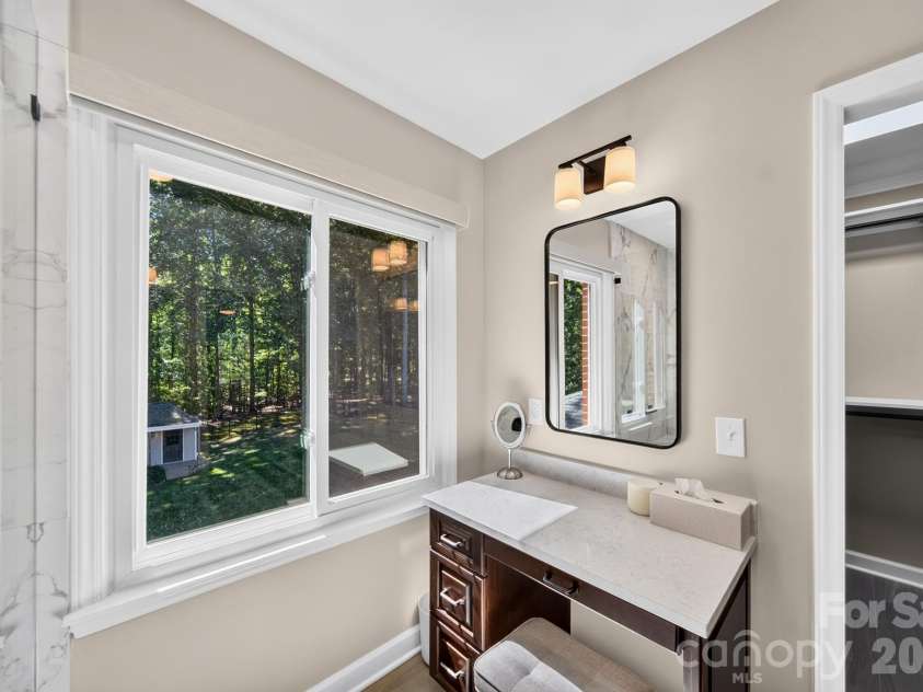 734 Stratford Woods Road, Matthews, NC 28105.  MLS# CAR4429636, YatesRealty ID 54272. 