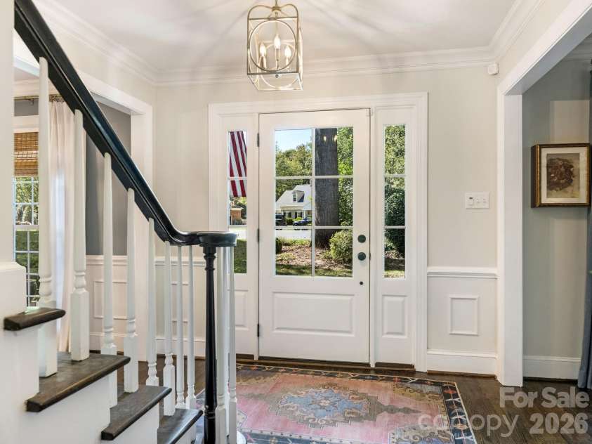 2007 Fromby Court, Charlotte, NC 28211.  MLS# CAR4429673, YatesRealty ID 54273. Entry