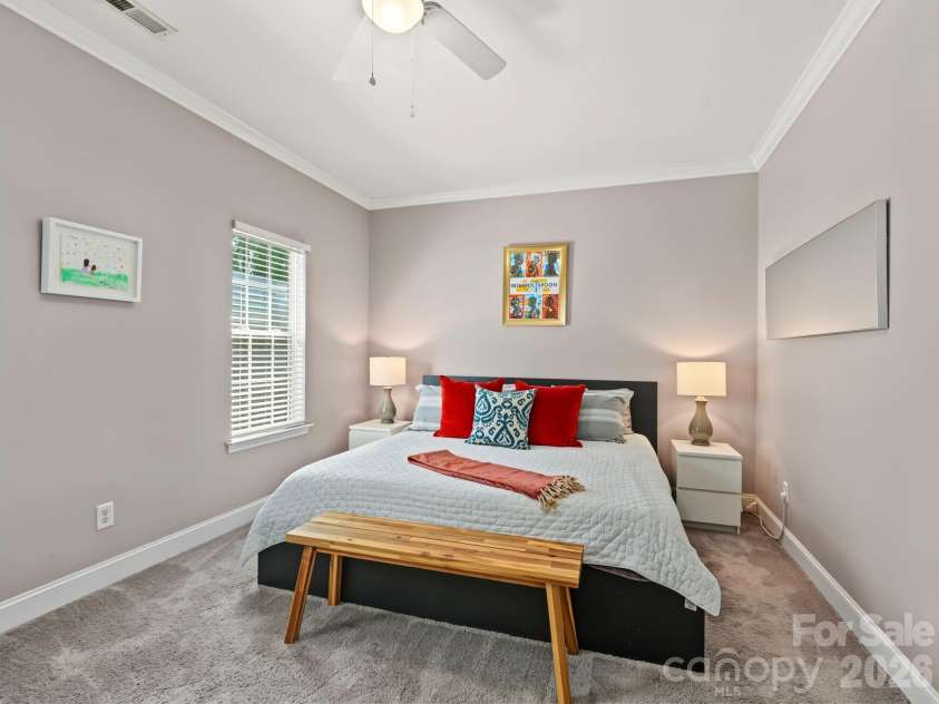 4460 Yoruk Forest Lane, Charlotte, NC 28211.  MLS# CAR4429492, YatesRealty ID 54275. 