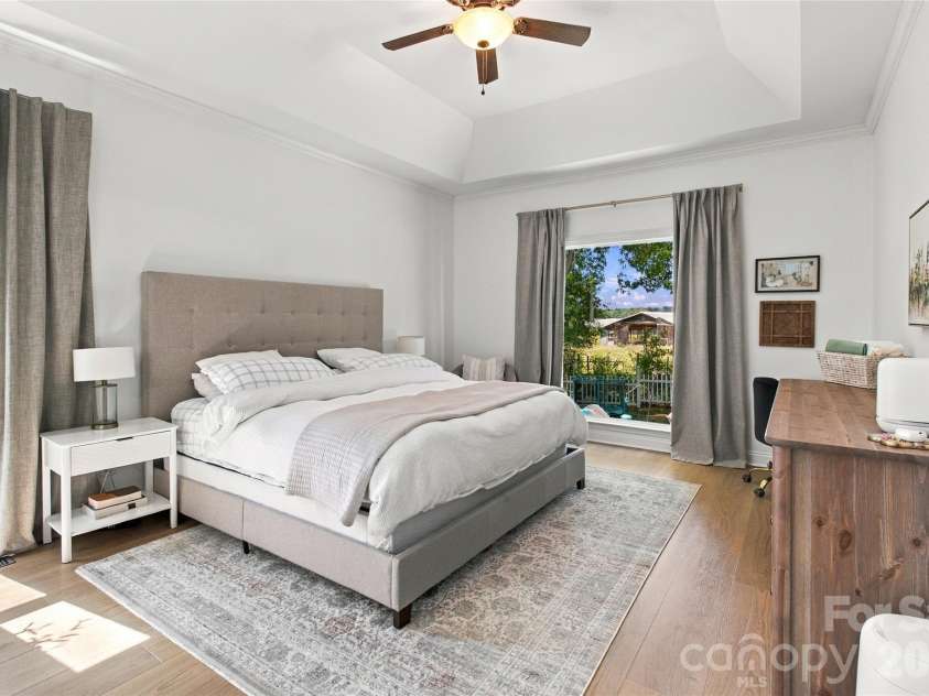 613 Weyburn Drive, Concord, NC 28027.  MLS# CAR4429477, YatesRealty ID 54278. Primary bedroom with custom window on main floor
