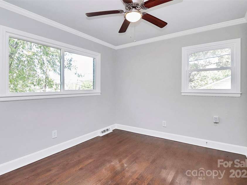 1420 Starbrook Drive, Charlotte, NC 28210.  MLS# CAR4314473, YatesRealty ID 5428. 3rd Bedroom
