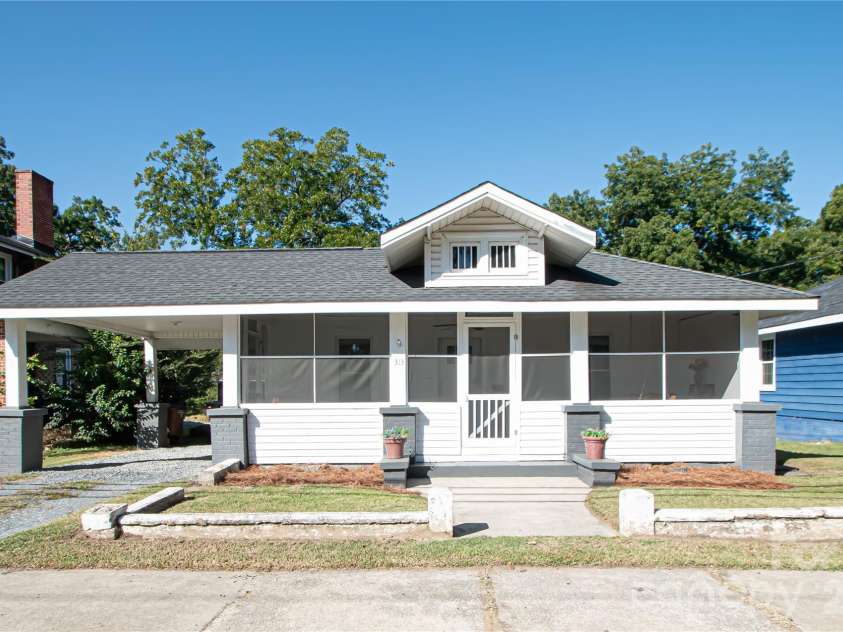 313 Elm Street, Marshville, NC 28103.  MLS# CAR4429459, YatesRealty ID 54281. 