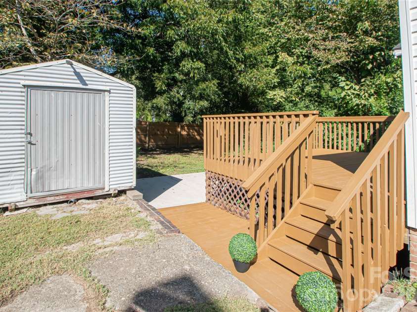 313 Elm Street, Marshville, NC 28103.  MLS# CAR4429459, YatesRealty ID 54281. 