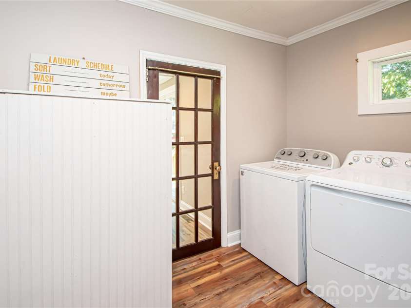 313 Elm Street, Marshville, NC 28103.  MLS# CAR4429459, YatesRealty ID 54281. 