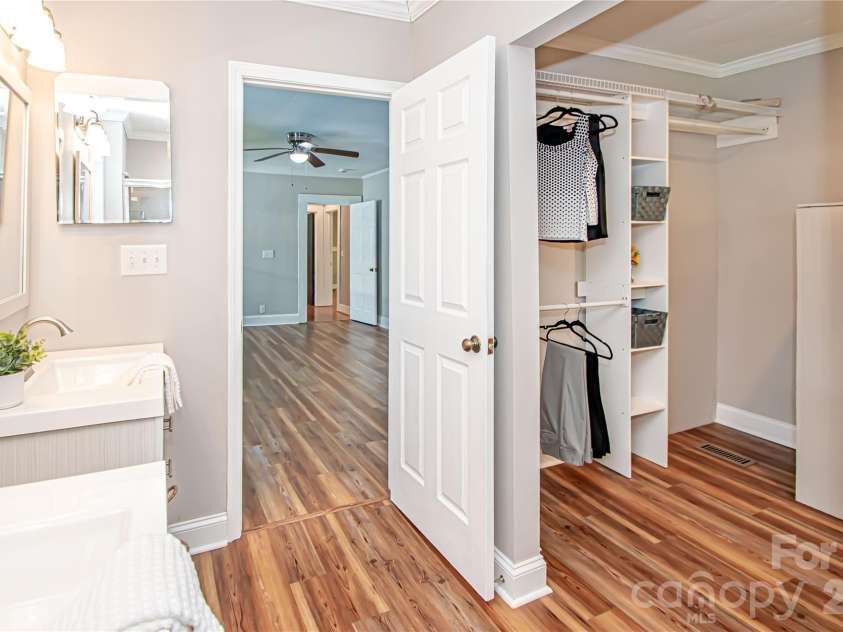 313 Elm Street, Marshville, NC 28103.  MLS# CAR4429459, YatesRealty ID 54281. 