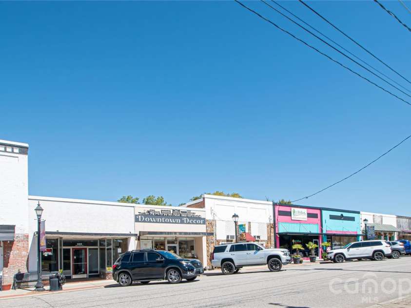 313 Elm Street, Marshville, NC 28103.  MLS# CAR4429459, YatesRealty ID 54281. 