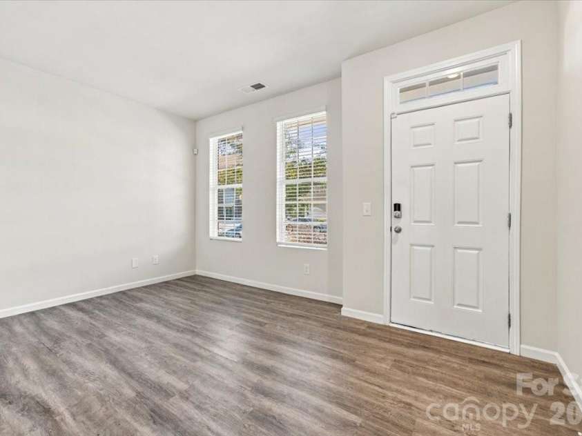 536 Dorman Street, Belmont, NC 28012.  MLS# CAR4429343, YatesRealty ID 54282. 