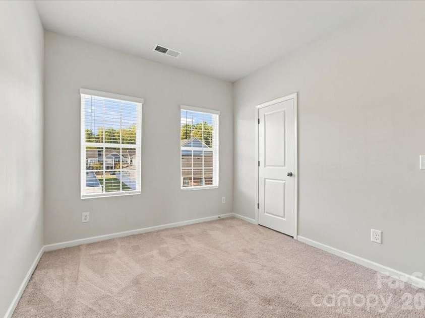 536 Dorman Street, Belmont, NC 28012.  MLS# CAR4429343, YatesRealty ID 54282. 