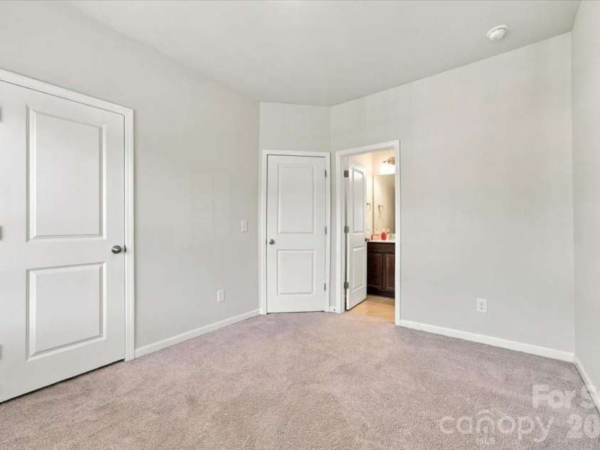 536 Dorman Street, Belmont, NC 28012.  MLS# CAR4429343, YatesRealty ID 54282. 