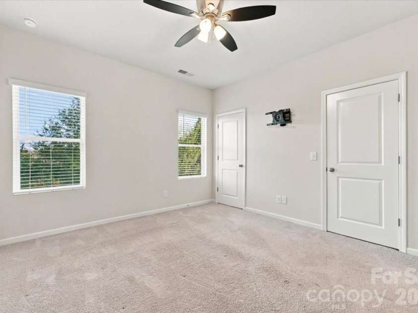 536 Dorman Street, Belmont, NC 28012.  MLS# CAR4429343, YatesRealty ID 54282. 