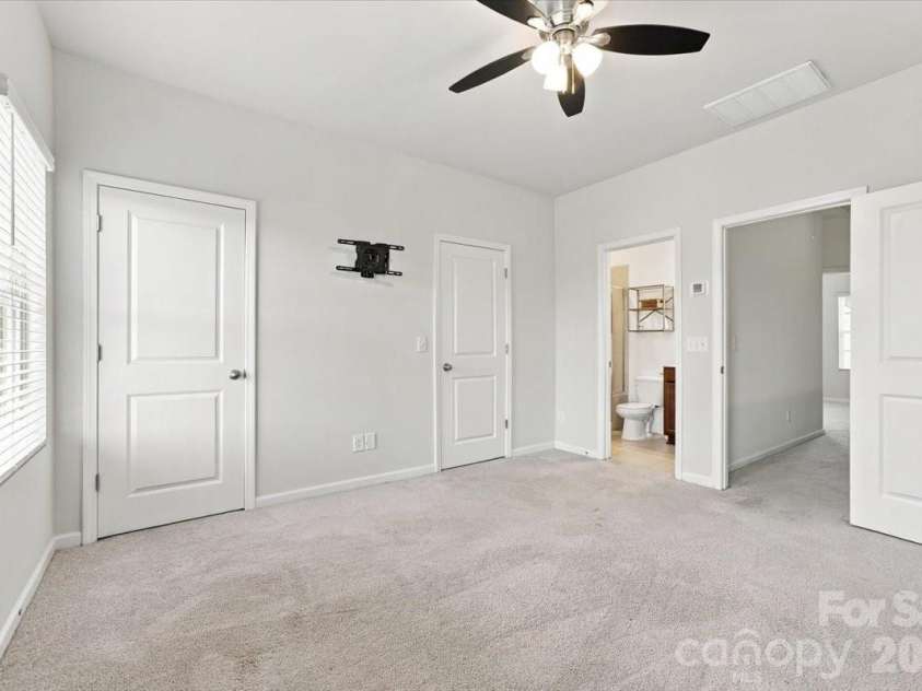 536 Dorman Street, Belmont, NC 28012.  MLS# CAR4429343, YatesRealty ID 54282. 