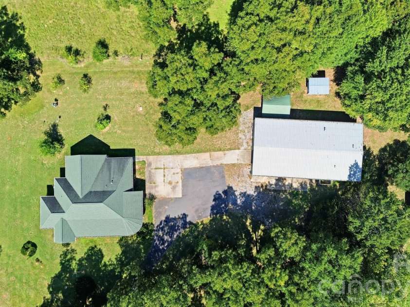600 Frontier Road, Clover, SC 29710.  MLS# CAR4429222, YatesRealty ID 54284. 