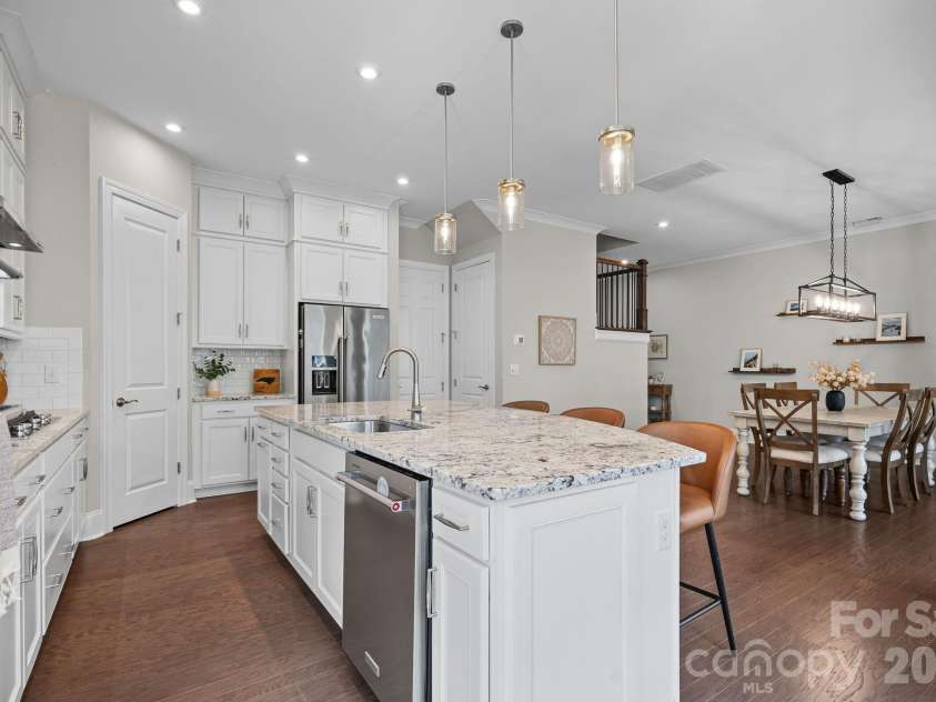 20006 Shaffer Bach Lane, Charlotte, NC 28277.  MLS# CAR4429133, YatesRealty ID 54287. 