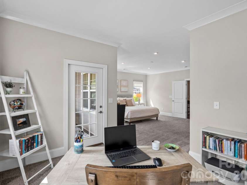 20006 Shaffer Bach Lane, Charlotte, NC 28277.  MLS# CAR4429133, YatesRealty ID 54287. 