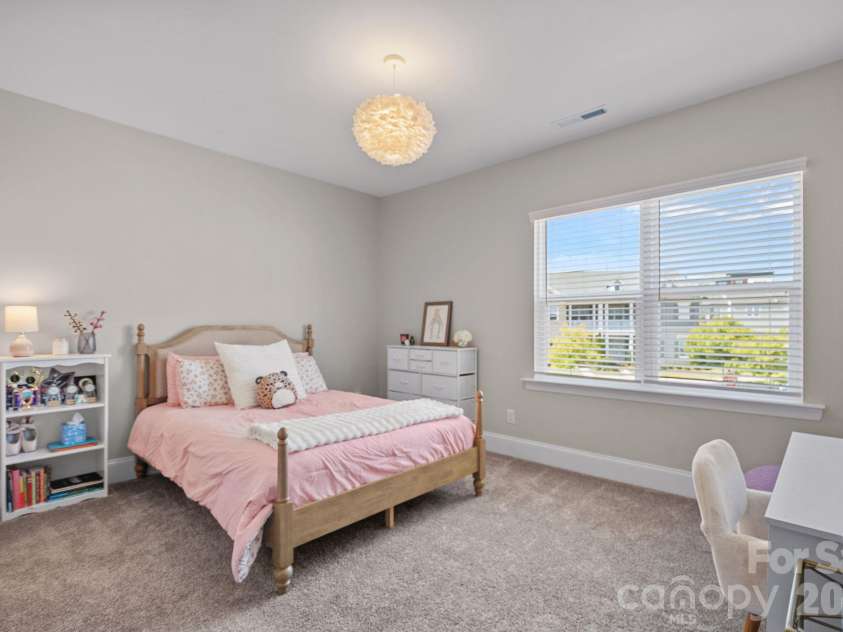 20006 Shaffer Bach Lane, Charlotte, NC 28277.  MLS# CAR4429133, YatesRealty ID 54287. 
