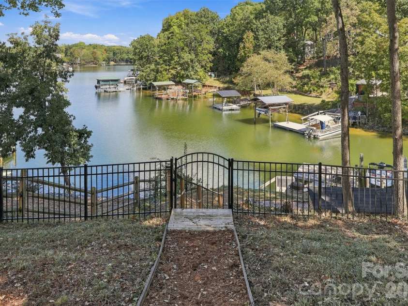 9071 Tulagi Court, Tega Cay, SC 29708.  MLS# CAR4429137, YatesRealty ID 54288. 