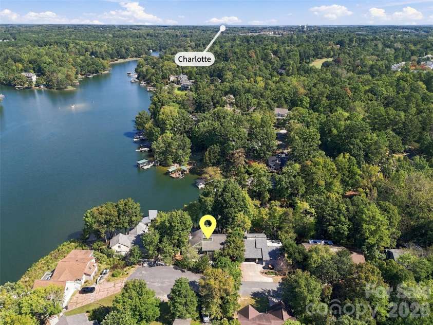 9071 Tulagi Court, Tega Cay, SC 29708.  MLS# CAR4429137, YatesRealty ID 54288. 
